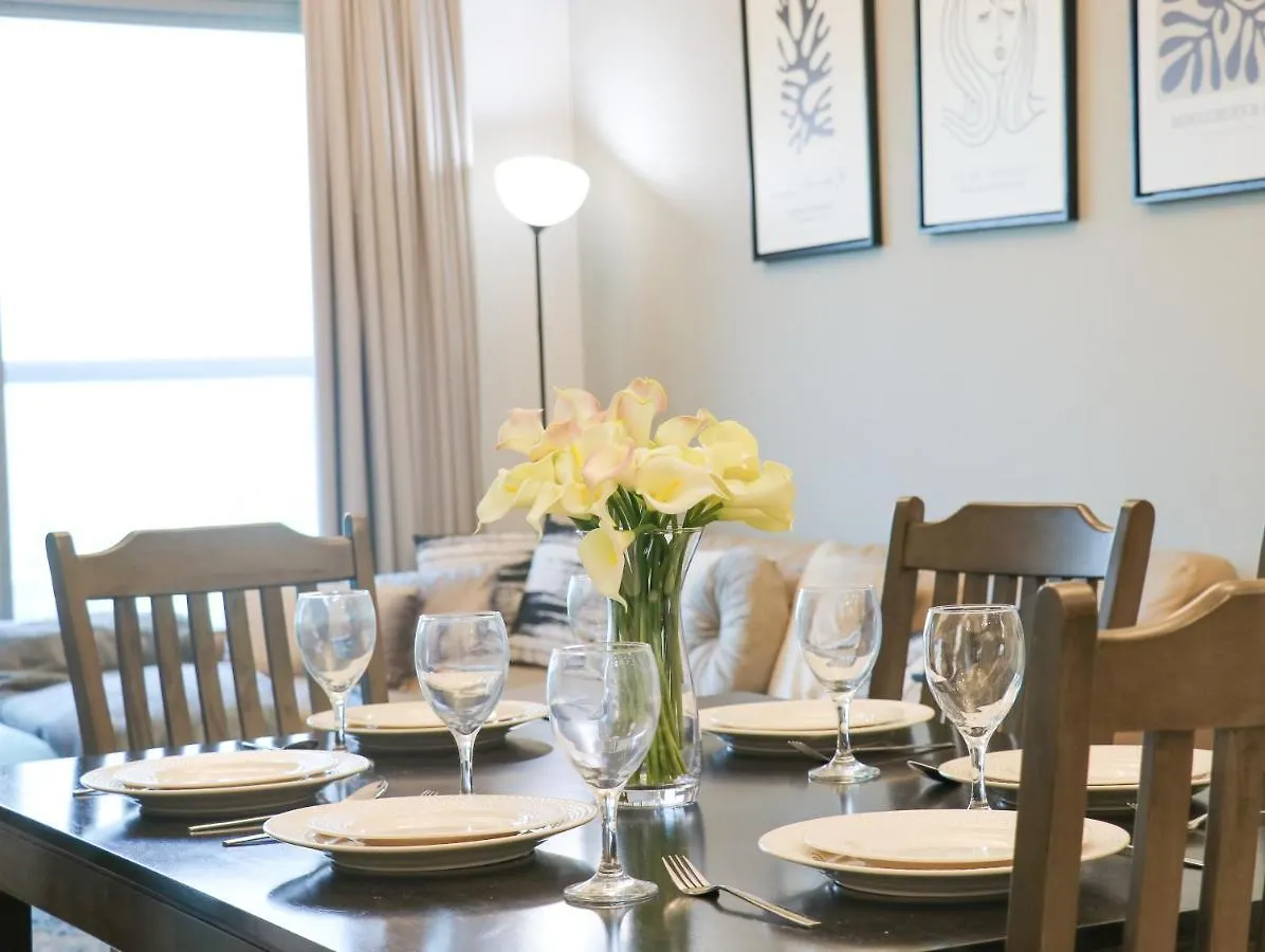 2 Bedroom Burj Khalifa View Apartment With Large Private Terrace 迪拜